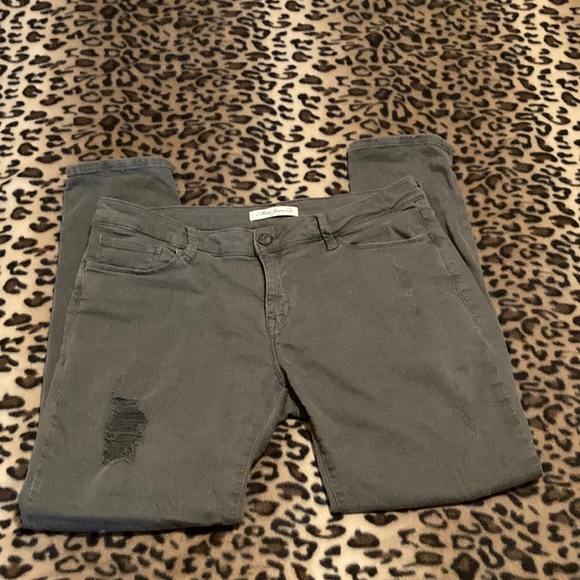 2 for $20 MAVI Jeans ADA Boyfriend Fit Distressed Jeans Women’s Size 10 - Picture 1 of 14